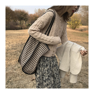 Wholesale Low MOQ Ins Fashion Lady Woolen Cloth Tote Bags One-shoulder Bag for Girls